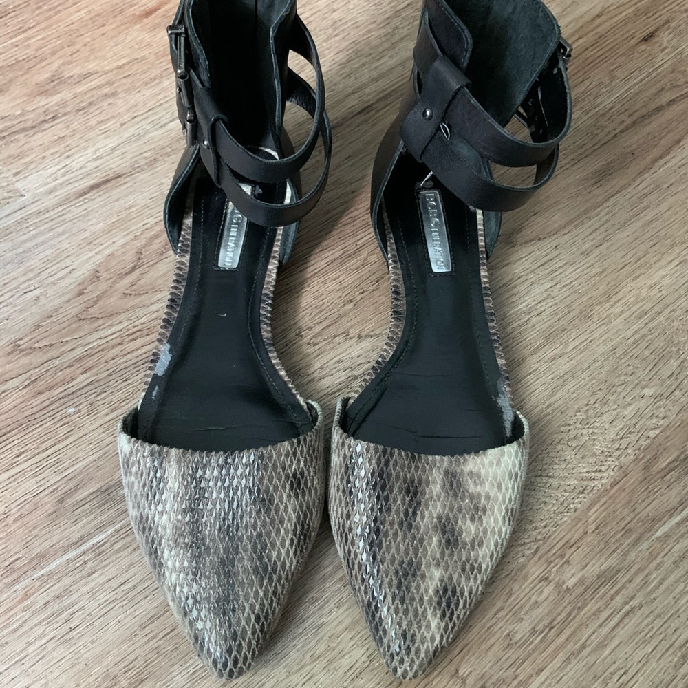 Dress shoes
